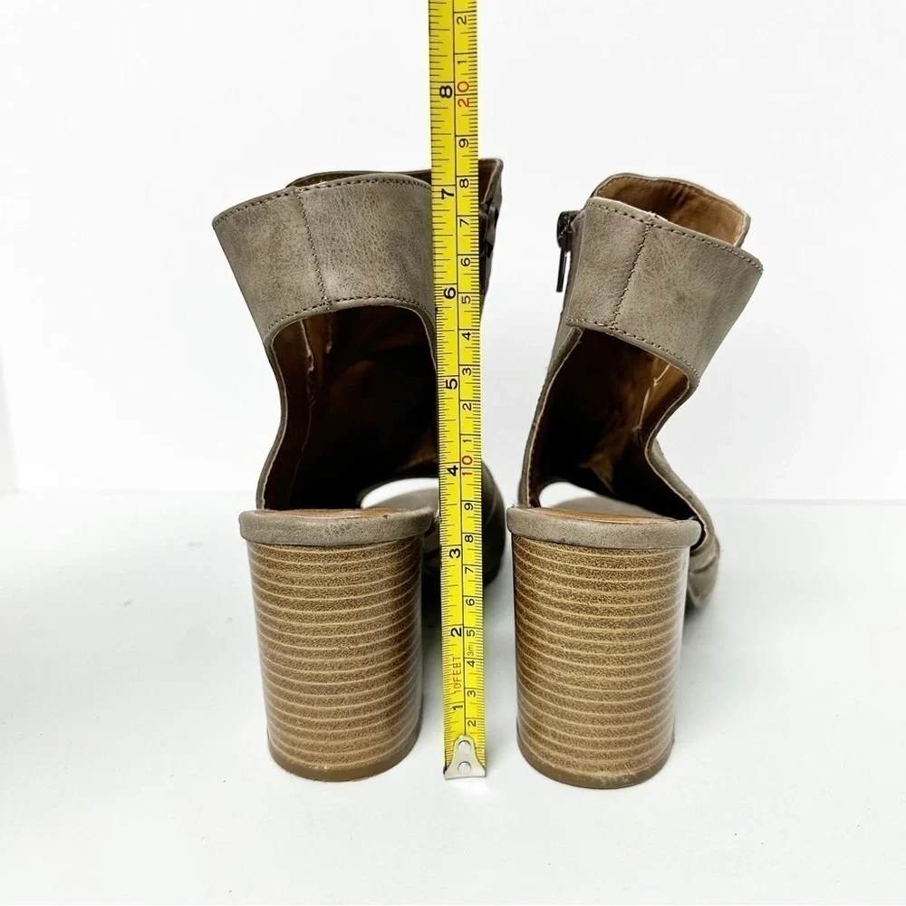 Jelly Pop Paisley Tan Laser Cut Open Toe Booties Women’s size 10
